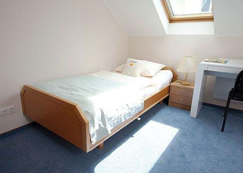 Komfort Hotel Am Kurpark Bad Homburg vor der Hoehe Room photo
